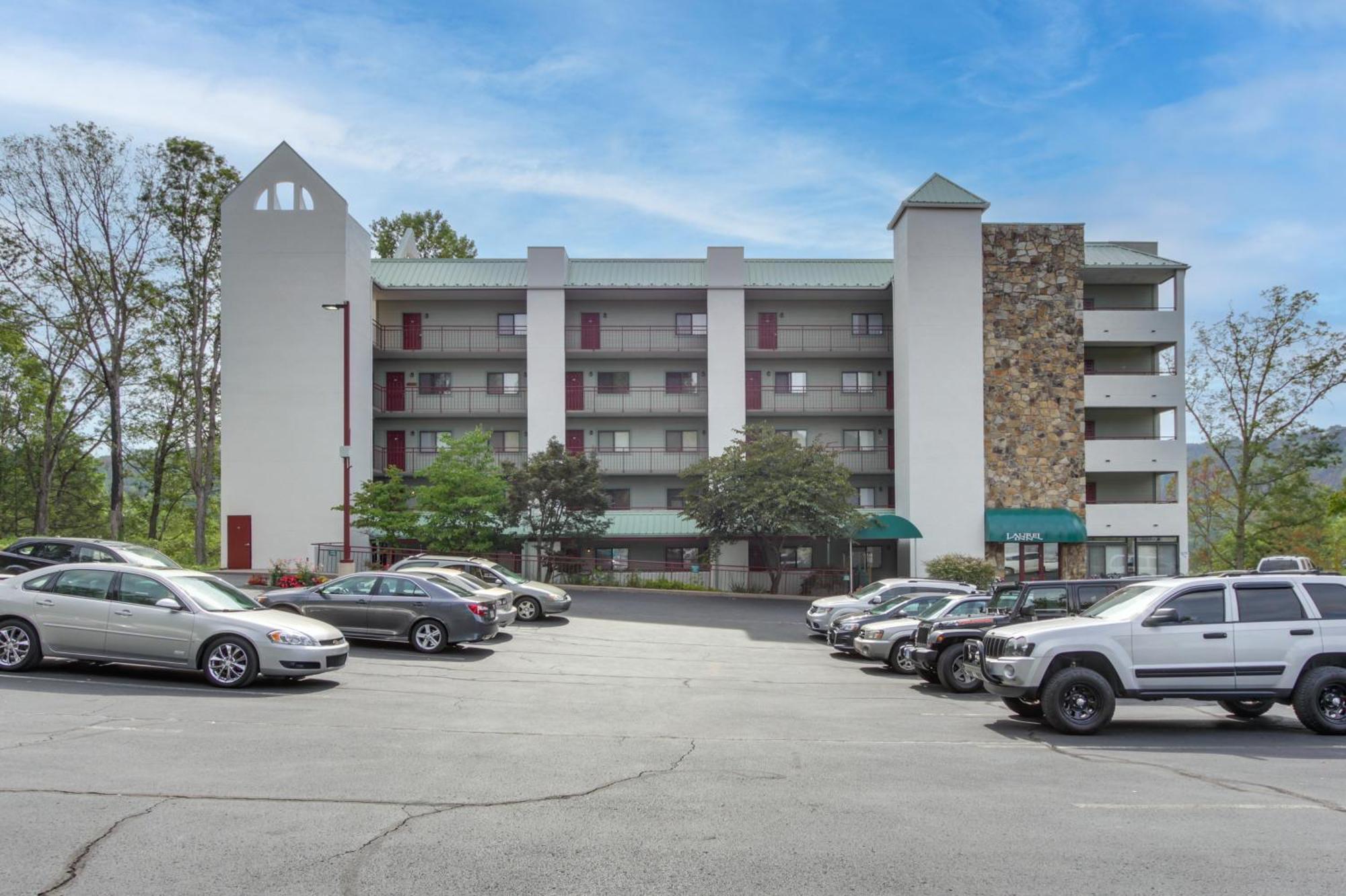 Bear-Sighting Condo Walk To Downtown Gatlinburg! Exterior foto